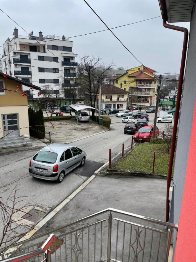 Apartman Cuprija Cazin Bagian luar foto
